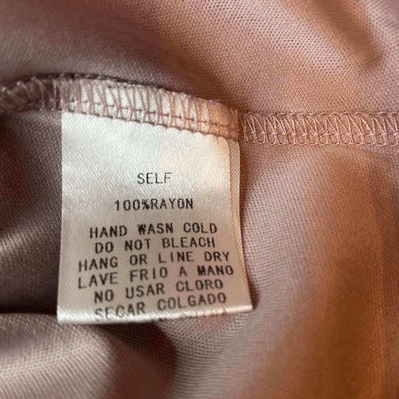 Easel Los Angeles Gracie Dress Size S Small Woman’s Plum Rose Floral Boho - Picture 9 of 11